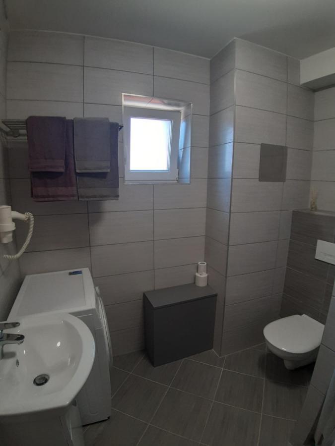 Profi Keco Apartman Balatonalmadi Ngoại thất bức ảnh